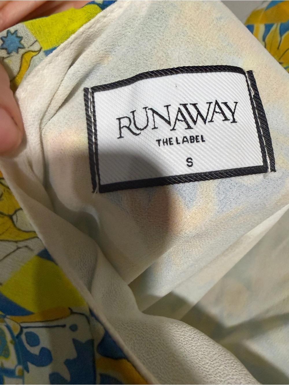 Vacanza Maxi Dress in Anacapri Lemon - Picture 5 of 5